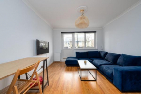 GuestReady - Cosy nest with balcony in London